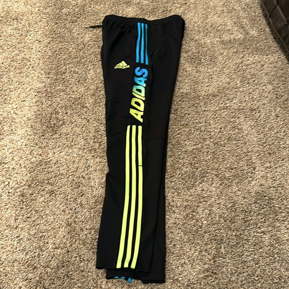 ADIDAS boys size large.